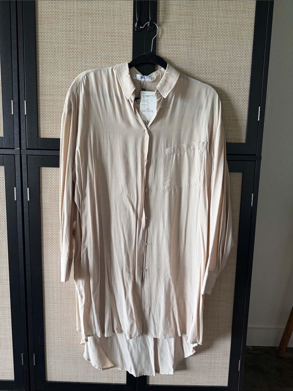 Mango Cream Button-Down Longline Shirt